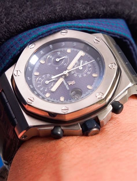 Watches 101: Reviewing The AP Royal Oak Offshore .